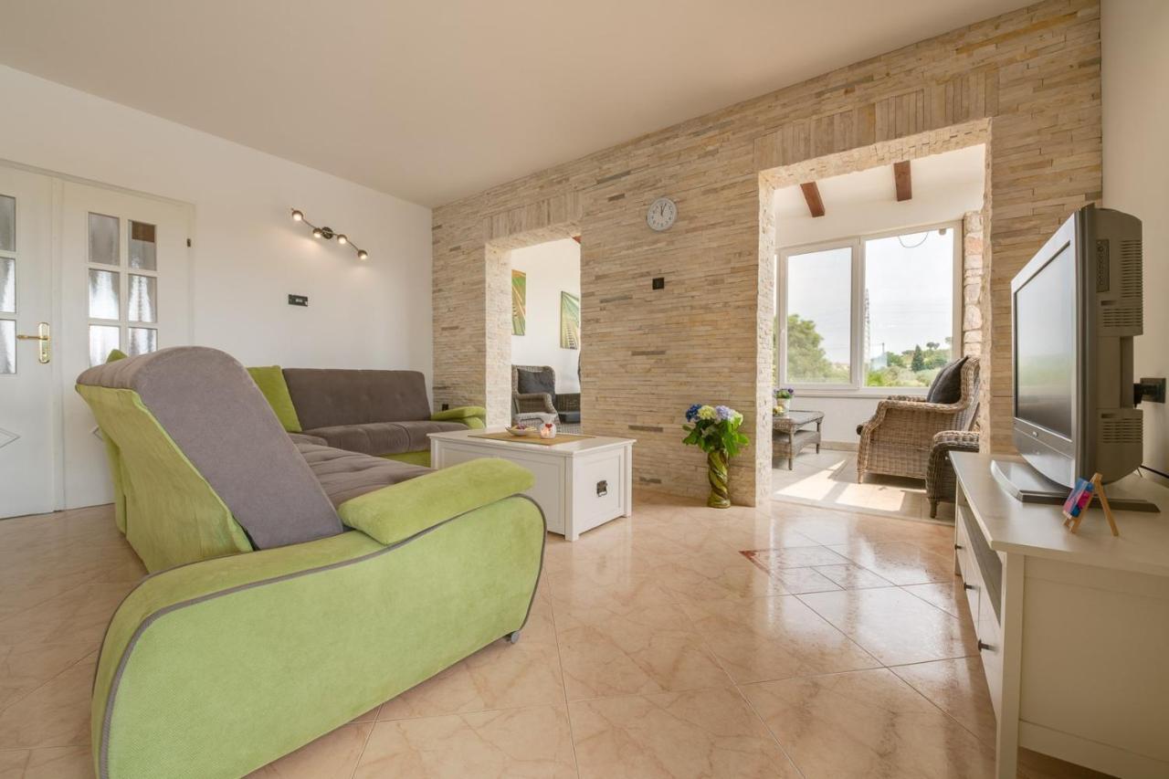 Villa Tanga Ровинь Экстерьер фото