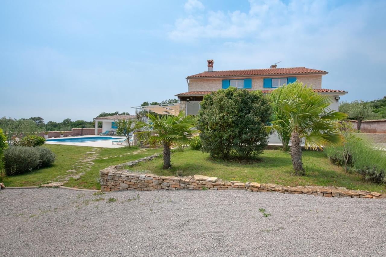 Villa Tanga Ровинь Экстерьер фото